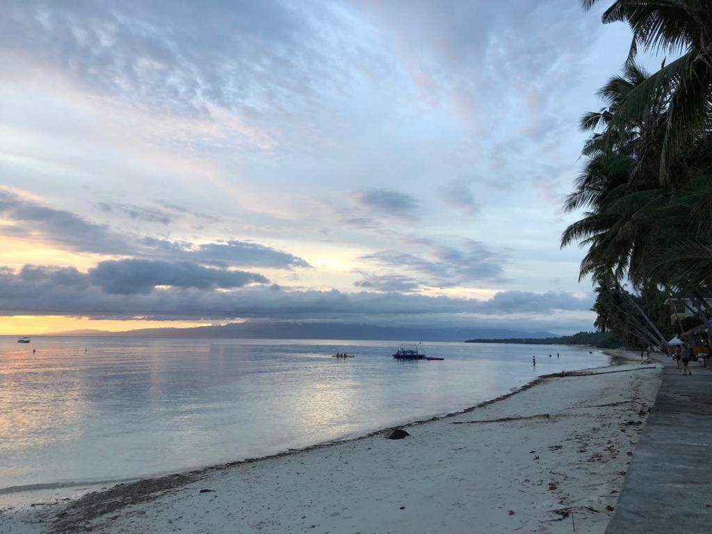 Sea View Resort Siquijor Esterno foto